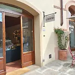 Апартаменты The Francesca