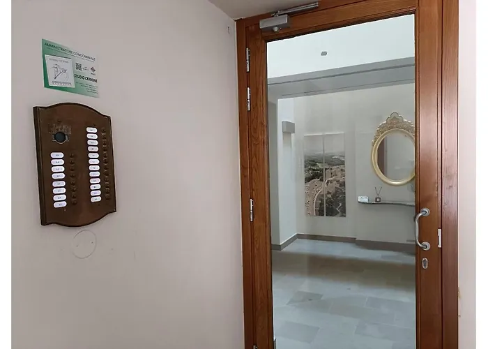 The Francesca 아파트