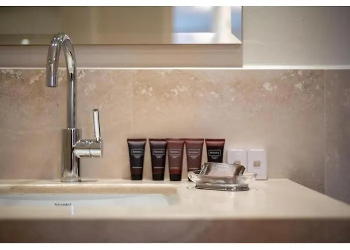 The Francesca 카스텔파피